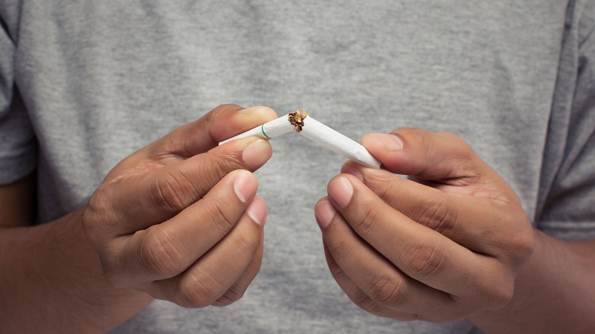 CMS - Smokefree stock pic